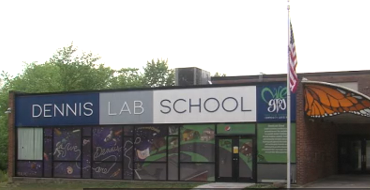 Dennis lab school.PNG